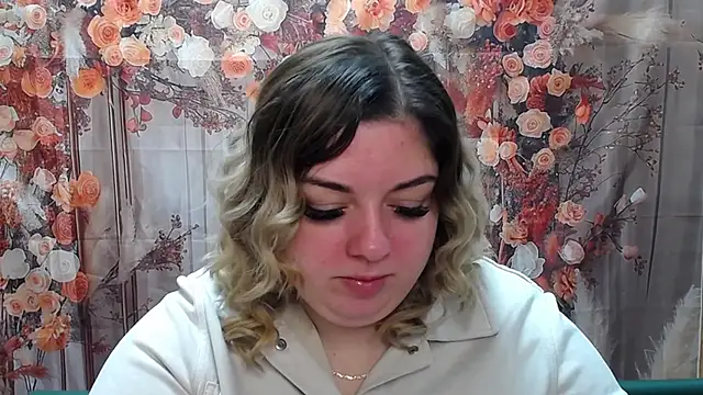 Snapshot of AdelinaMaster chatting on 04/08/26, 05:13 AdelinaMaster online show from 04/08/26, 05:13