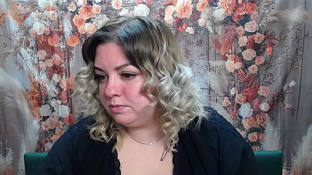 Snapshot of AdelinaMaster chatting on 04/14/26, 05:19 AdelinaMaster online show from 04/14/26, 05:19