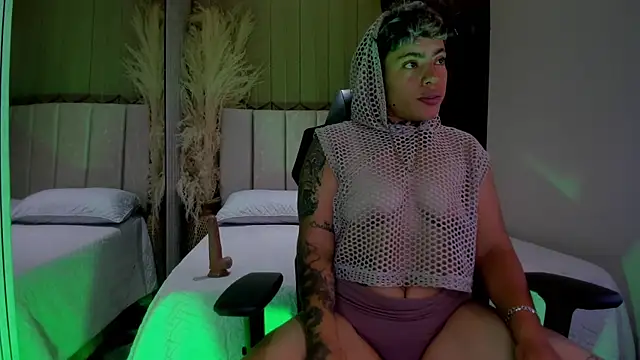 Snapshot of CasperMilers chatting on 04/14/26, 12:22 CasperMilers online show from 04/14/26, 12:22