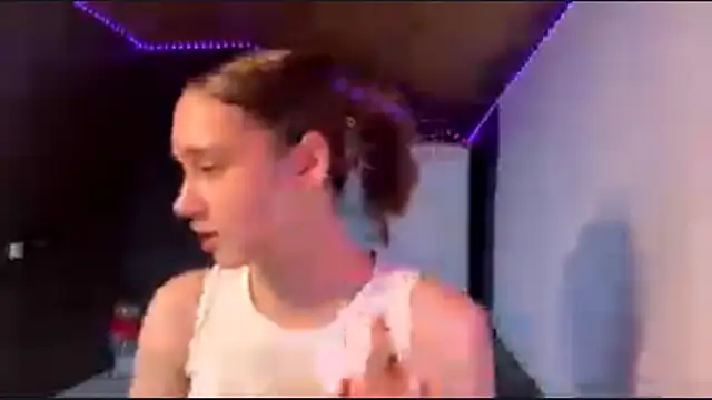 CoreenGau online show from 04/15/26, 11:17