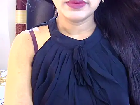 Noor Zarin online show from 05/09/26, 06:57