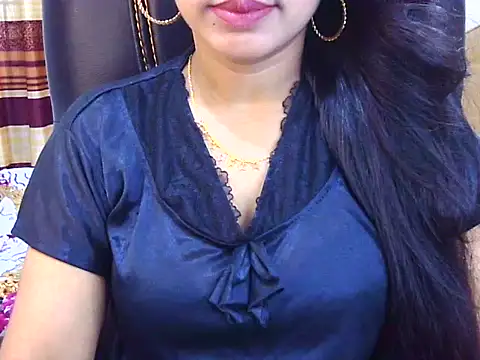 Noor Zarin online show from 05/23/26, 04:18
