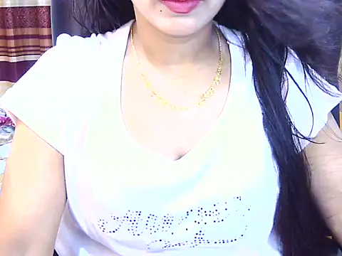 Noor Zarin online show from 05/23/26, 07:40