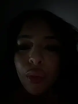 MiaKittyx0 online show from 05/25/26, 01:55