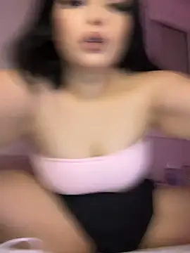 MiaKittyx0 online show from 07/13/26, 07:05