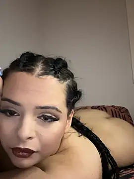 MiaKittyx0 online show from 07/18/26, 11:08