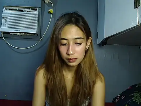 Raesoleil online show from 04/26/26, 11:30