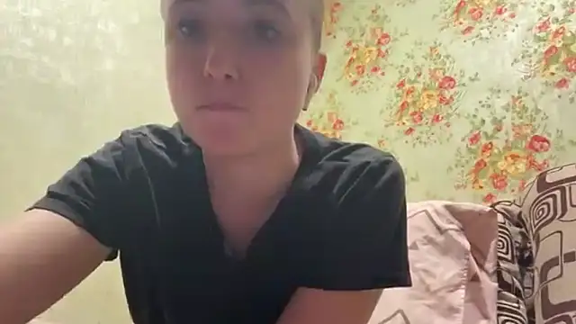 SabinaHaggen online show from 04/16/26, 08:09