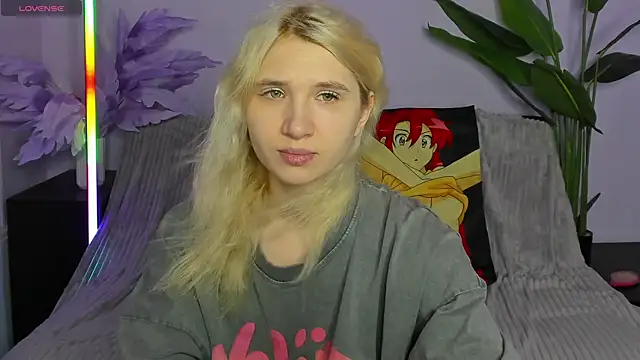 Kitty Blondie online show from 04/06/26, 02:20