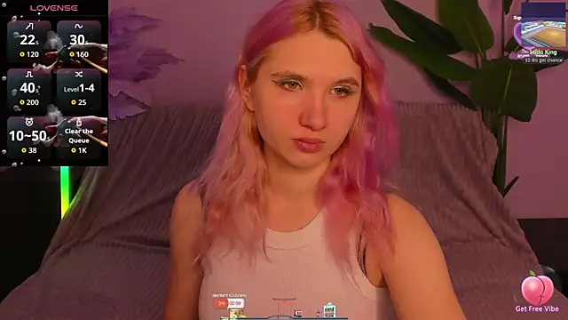 Kitty Blondie online show from 04/14/26, 02:39