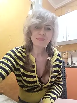 TaynaSecret online show from 04/05/26, 08:28