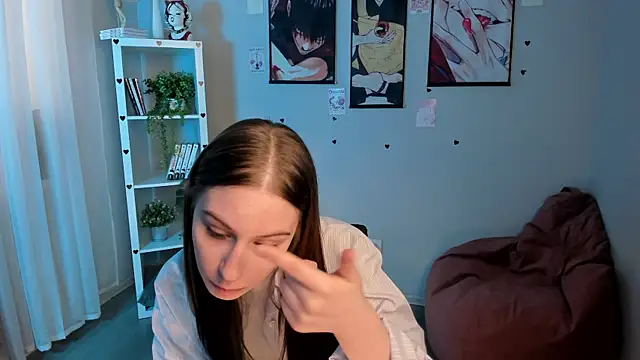 Snapshot of museofmind chatting on 04/05/26, 10:56 museofmind online show from 04/05/26, 10:56