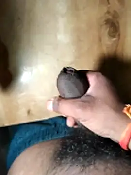 smalldick691333 online show from 04/18/26, 02:32