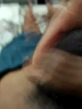 smalldick691333 online show from 04/19/26, 06:46