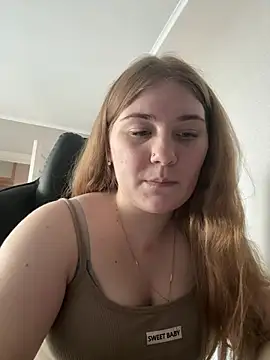 Flowers454 online show from 04/07/26, 10:48