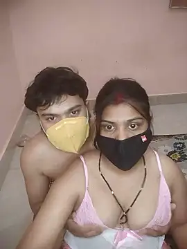 SURAJSAVITA online show from 04/11/26, 08:46