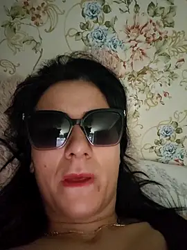 sara 41 online show from 04/05/26, 08:22