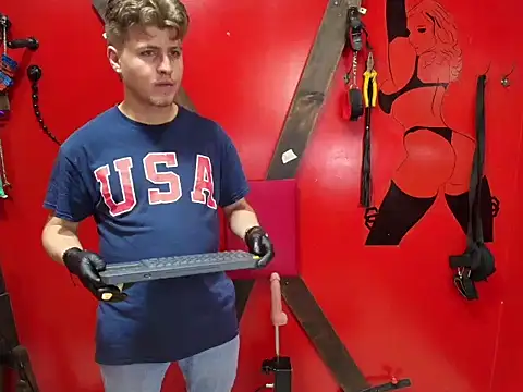 Justiin and brianna BDSM online show from 04/15/26, 07:58