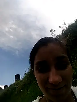 vegonicarouge online show from 04/14/26, 08:15