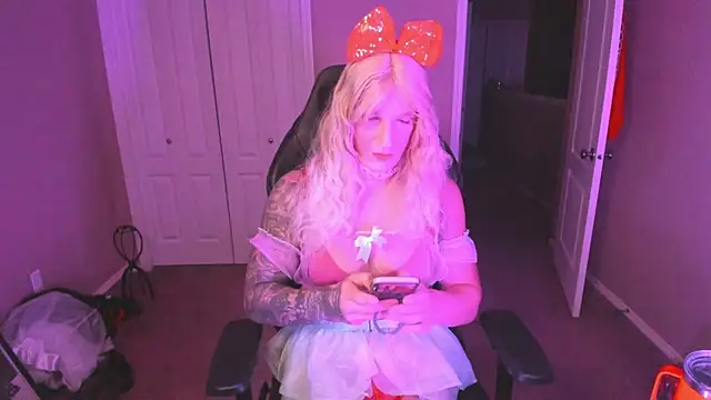 Sissydream334 online show from 04/12/26, 02:27