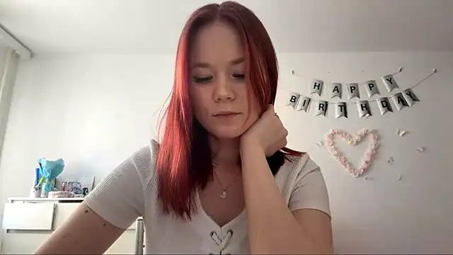 BernieceFender online show from 04/18/26, 10:52