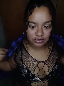 Curlysexy22 online show from 04/06/26, 04:46