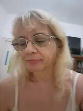 MatureElegantWidow online show from 06/08/26, 01:09