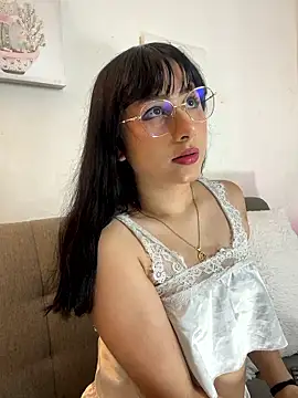 Miaa HarperX  online show from 04/16/26, 10:23