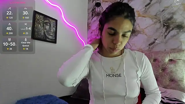 Kim strawberry online show from 04/04/26, 08:50