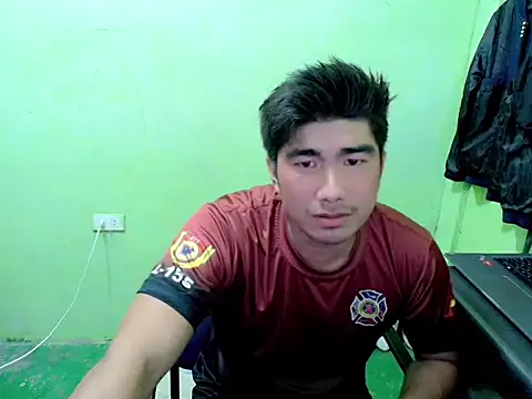 Hunkfireman online show from 04/13/26, 01:33