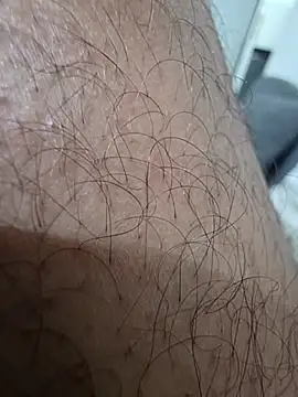 Meninmumbai online show from 04/05/26, 02:47