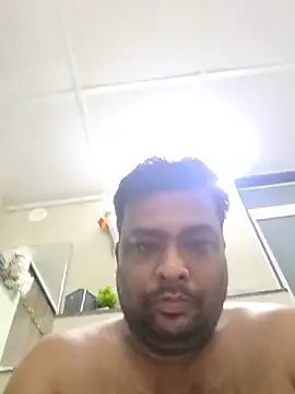 Meninmumbai online show from 05/18/26, 06:25