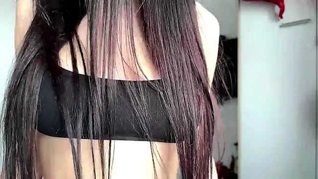 PalmiraJaussen online show from 04/14/26, 10:21