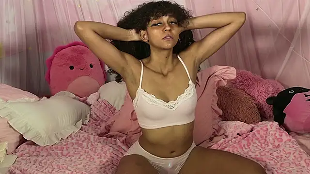 mia hart online show from 08/06/26, 02:02