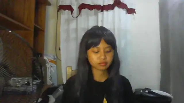 Snapshot of BethelScholnick chatting on 04/09/26, 11:37 BethelScholnick online show from 04/09/26, 11:37