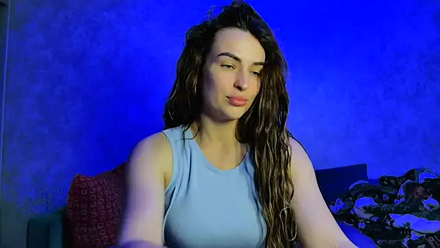 Kira  love1 online show from 04/27/26, 12:47