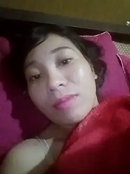 Snapshot of Lady-sexy18 chatting on 04/05/26, 01:19 Lady-sexy18 online show from 04/05/26, 01:19