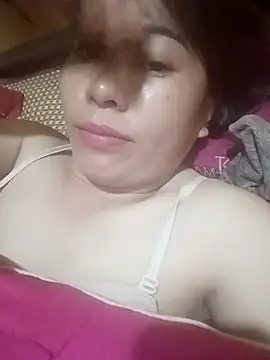 Snapshot of Lady-sexy18 chatting on 04/06/26, 01:45 Lady-sexy18 online show from 04/06/26, 01:45