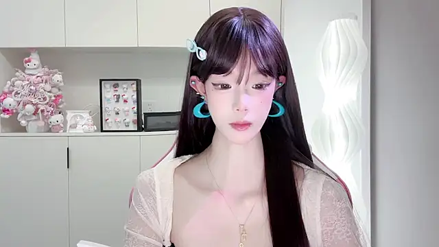 -Moonshine online show from 04/10/26, 09:58