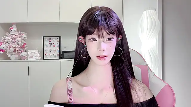 -Moonshine online show from 04/11/26, 10:41