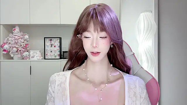 -Moonshine online show from 04/13/26, 10:43