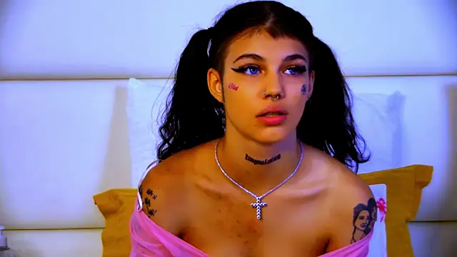 YasminnStorm online show from 06/09/26, 04:57