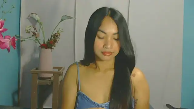 CherlynRuffino online show from 04/13/26, 01:22