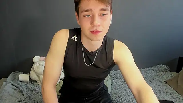 zeriax online show from 04/08/26, 01:49