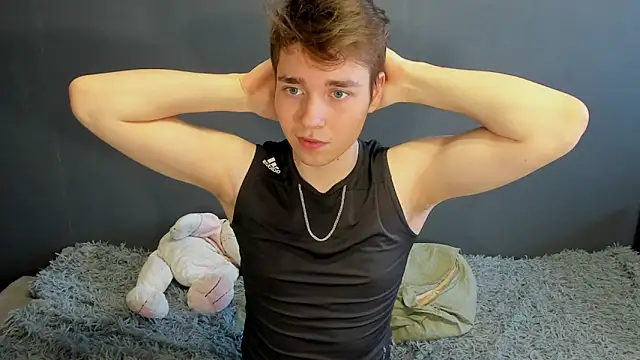 zeriax online show from 04/14/26, 01:55