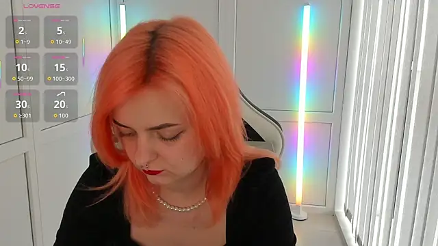 NightLeaf online show from 04/10/26, 01:16