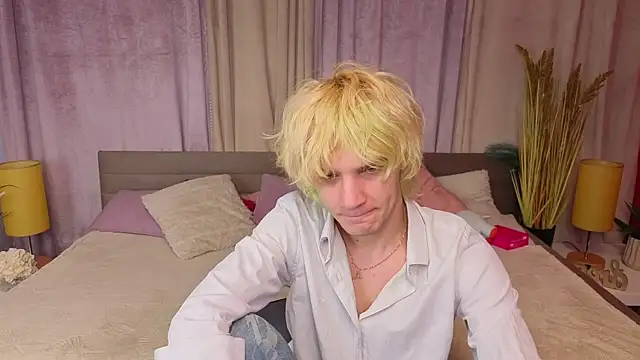 JameMilann online show from 04/13/26, 06:19