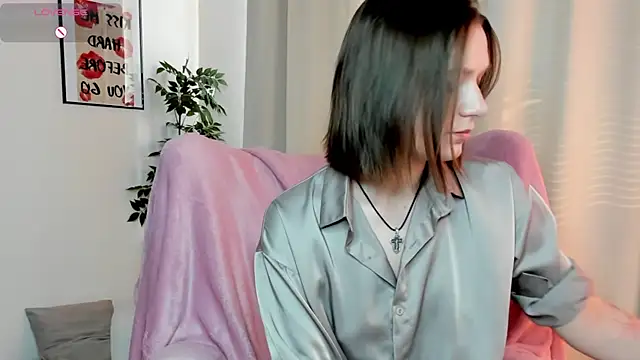 Snapshot of kirarogersss chatting on 04/09/26, 09:26 kirarogersss online show from 04/09/26, 09:26