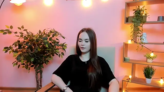 LuraPodraza online show from 04/05/26, 05:37