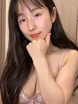 Hinako 0012 online show from 04/23/26, 05:19